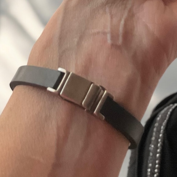 AUTHENTIC GUCCI STERLING SILVER BRACELET - BLACK - Picture 5 of 6